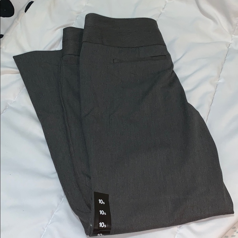 NWT - Express editor flare grey size 10 slacks